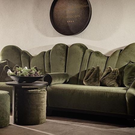 Boutique & Fashion Hotel Maciaconi - Gardenahotels Santa Cristina Val Gardena Zewnętrze zdjęcie